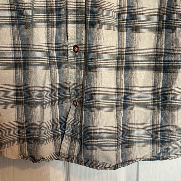 Columbia men’s gray plaid long sleeve button down shirt size medium - Picture 4 of 8